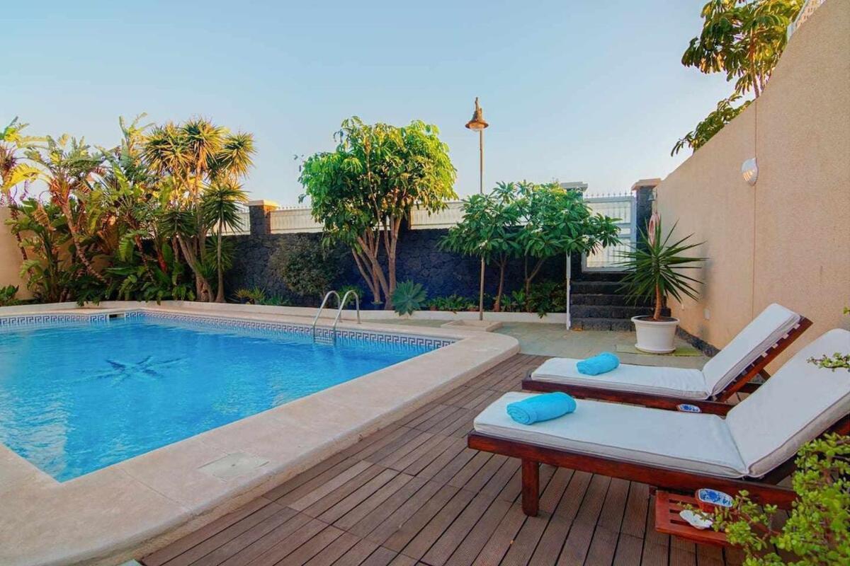 Villa La Concha Beachfront Heated Pool Playa Honda  Exterior photo