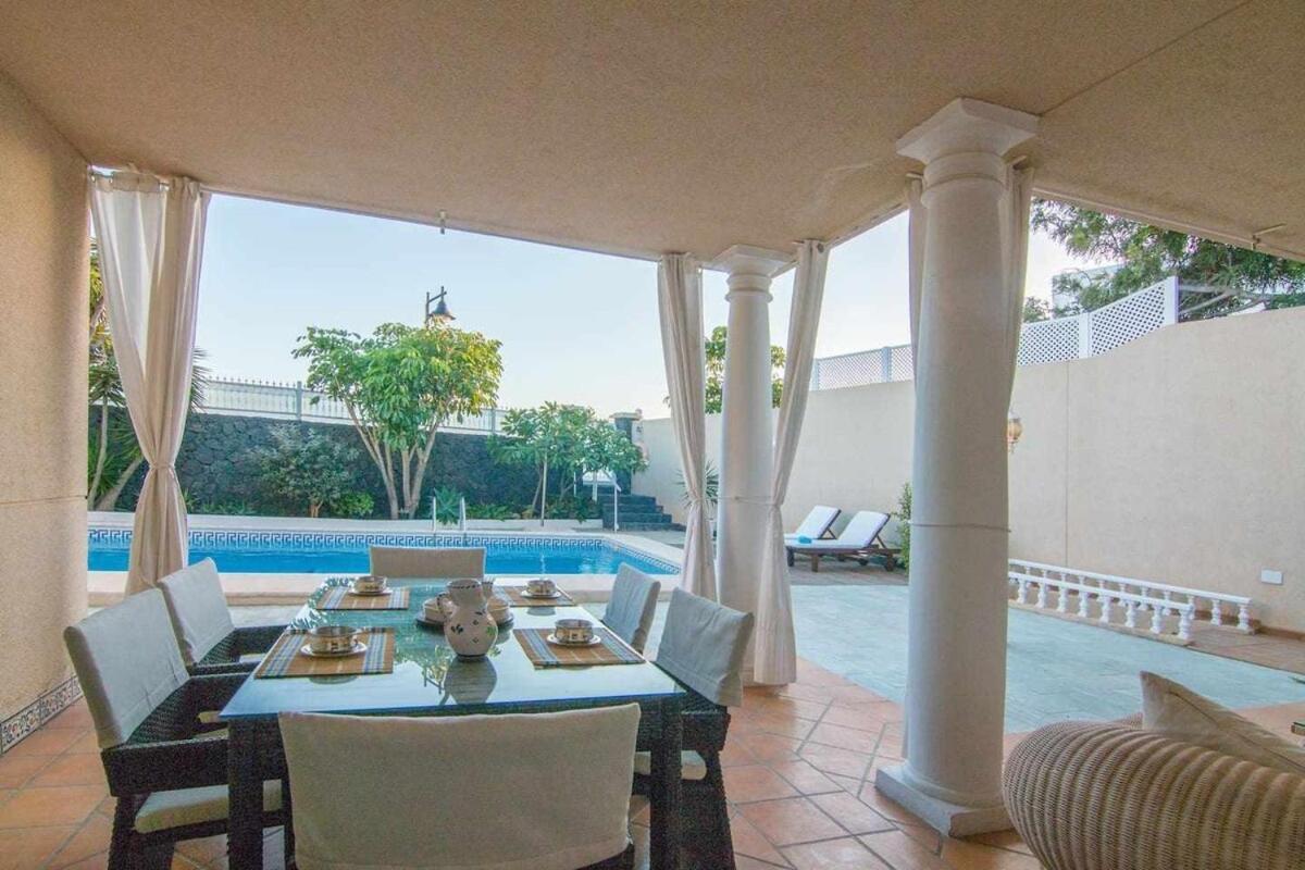 Villa La Concha Beachfront Heated Pool Playa Honda  Exterior photo